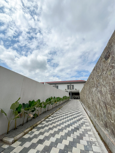 Others 2, Sesare Co-Living by Calli Rooms, Jember
