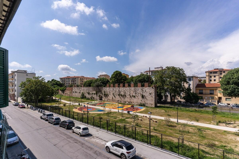 Others 3, AwesHomeItaly - Pisa Park View Apartment, Pisa