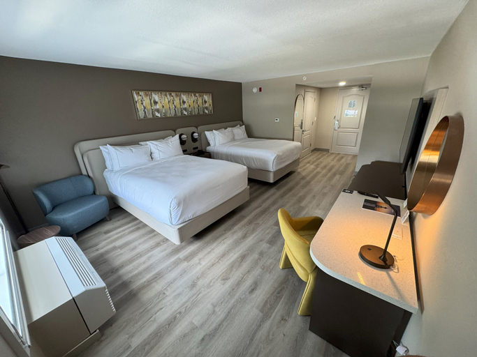 Bedroom 3, DoubleTree by Hilton Brunswick, Glynn