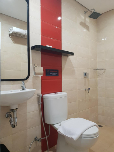 Bathroom 5, Sambina Prime Hotel by Danapati, West Jakarta