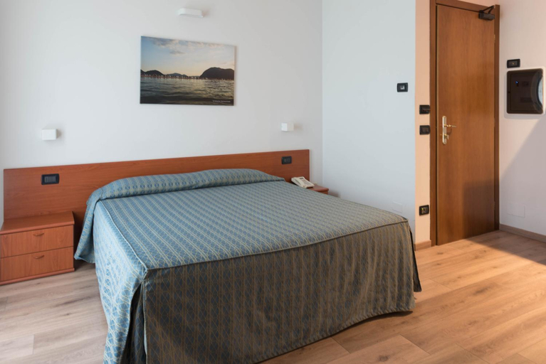 Bedroom 2, Albergo Ristorante Orazio, Brescia