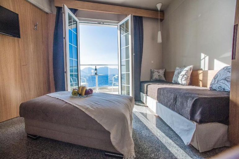 Bedroom 3, El Greco Hotel, Crete