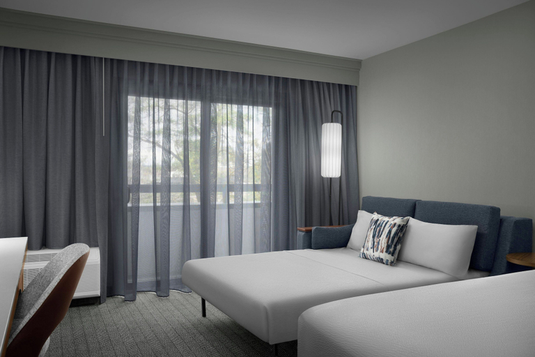 Bedroom 3, Courtyard by Marriott Spokane Downtown at the Convention Ctr, Spokane