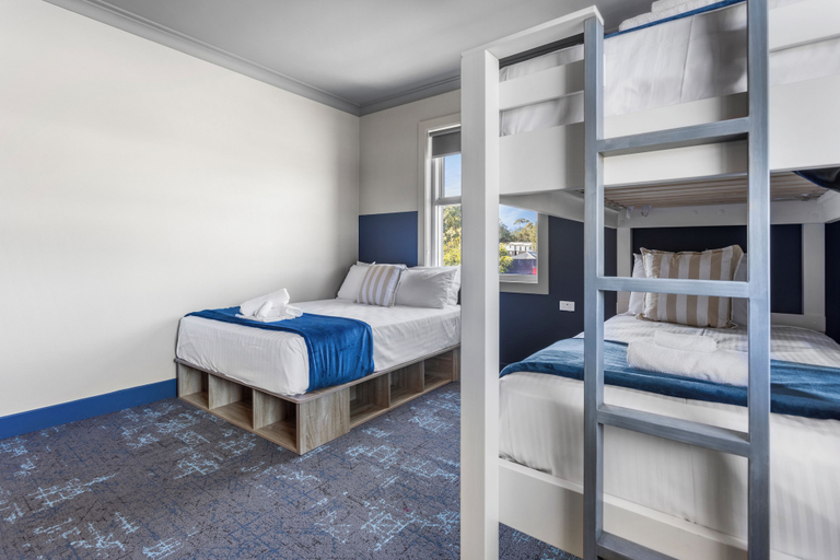 Bedroom 10