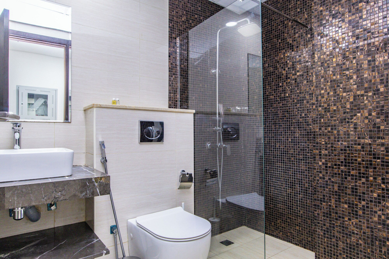 Bathroom, Bloomfields Laya Luxe STU In JVC, Dubai
