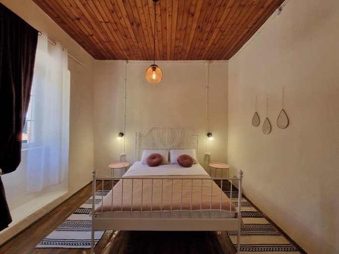 Bedroom 3, Old bakery house