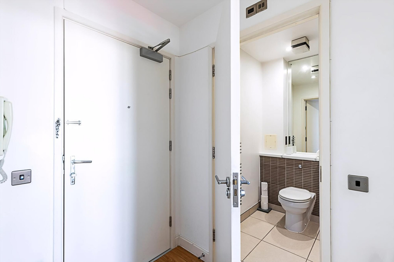 Bathroom 4, Bright Camden Retreat With Balcony, London