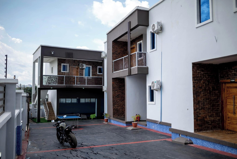 Exterior & Views 2, Meraki Luxury Apartments, Akure North