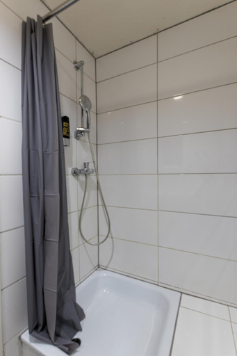 Bathroom 2, Hotel Doerenkamp, Düsseldorf