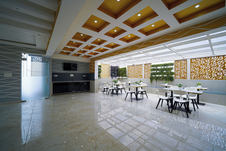 Food & Drinks 4, Open Hotel by Olive - Ejipura, Bangalore