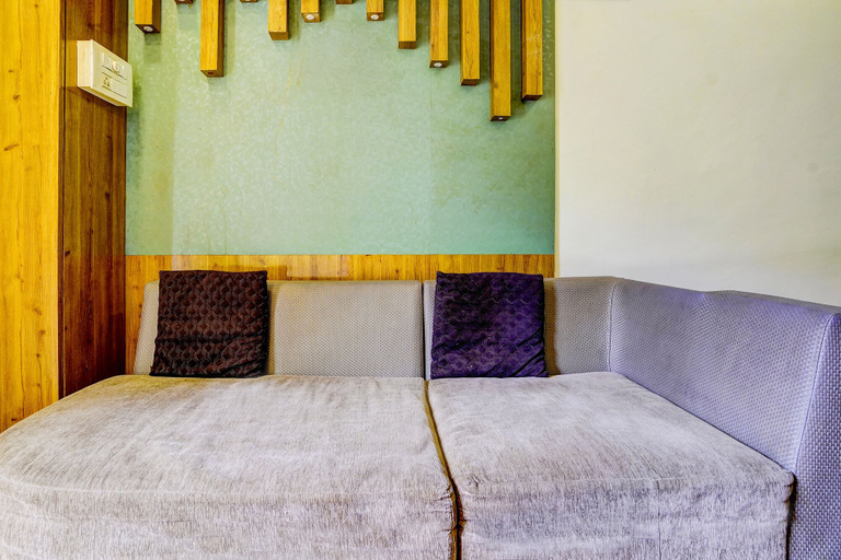 Bedroom 3, Fabexpress Sumit Palace, Mumbai Suburban