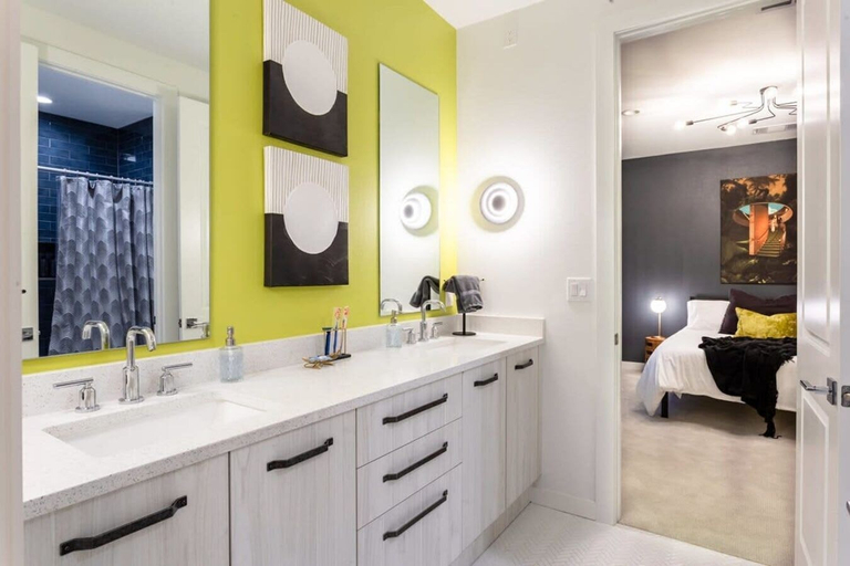 Bathroom 3, Eastside House Supreme 6 Min Drive to DT, Travis