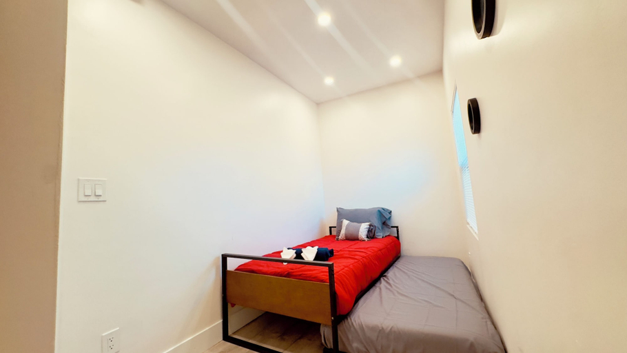 Bedroom 3, Surfside Siesta on the Strip, Volusia