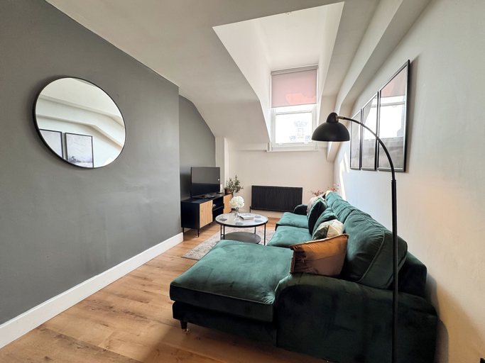 Others 5, 2 Bedroom Queen Street, Newcastle upon Tyne