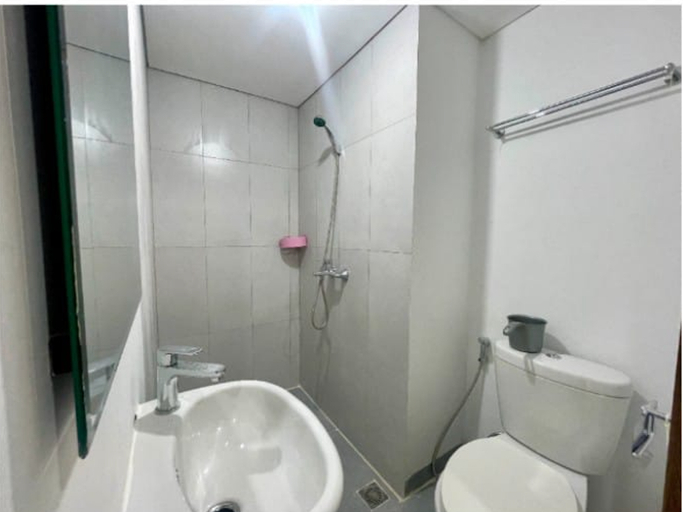 Bathroom 5, Hums Apartment Sentul Furnished by Royal Sentul Park, Bogor