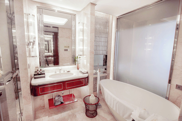 Bathroom 3, Wuhan You Yi International Hotel, Wuhan