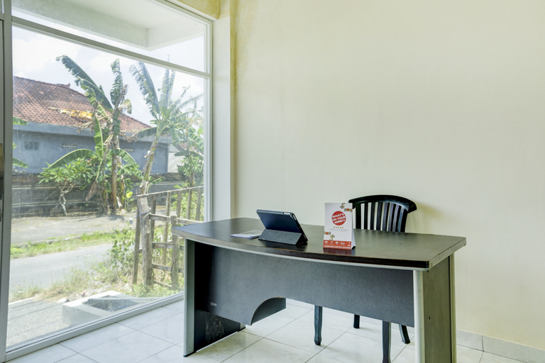 Public Area 2, Hotel O Pondok Dukuh, Badung