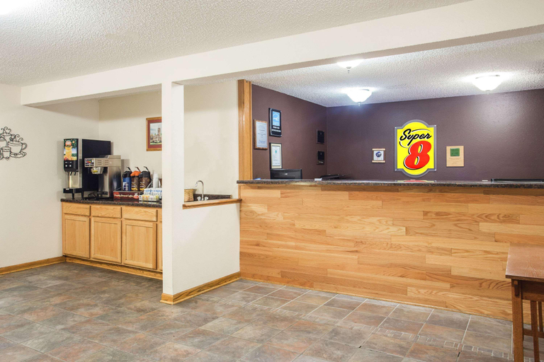 Public Area 2, Super 8 by Wyndham Monroe WI, Green