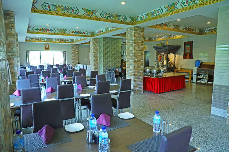 Food & Drinks 4, Hotel Bhutan Kubera, Chang
