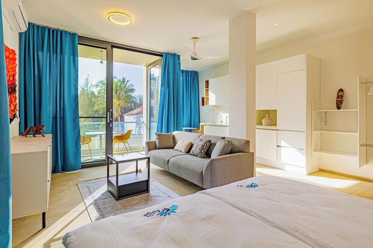 Bedroom 2, The Edge, Kombo Saint Mary