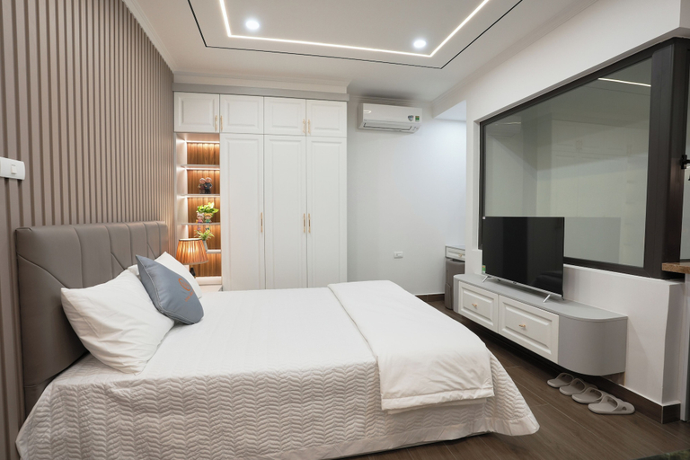 Bedroom 9