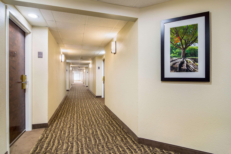 Public Area 2, Comfort Inn Acworth - Kennesaw Northwest, Murray