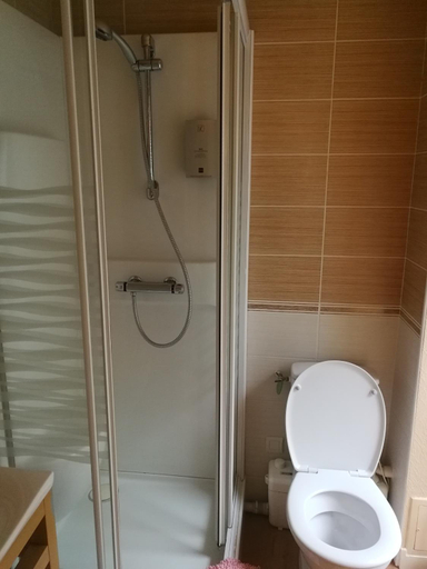 Bathroom 4, Le relais de l'Argoat, Côtes-d'Armor