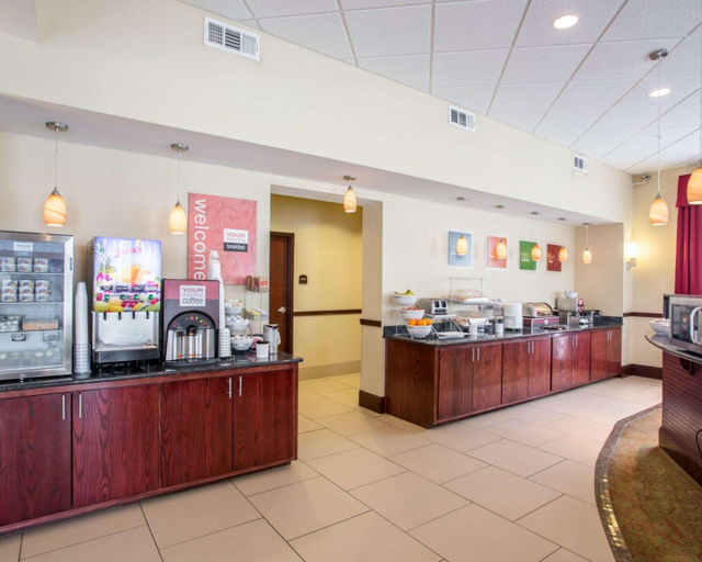 Food & Drinks 5, Comfort Suites Mt. Juliet, Wilson