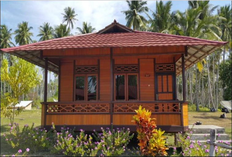 D Aloha Resort Room Type - Cottage Deluxe Twin (1 Cottage 1 Kamar)