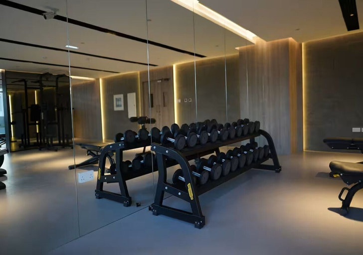 Others 4, Spacious 2BR in Oxford 212 by Bespoke, Dubai