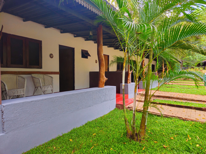 Exterior & Views 2, Safari Village Hotel, Embilipitiya