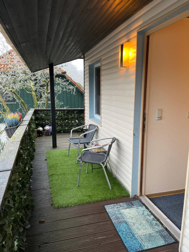 Others 5, Hotel Muhleneck, Aurich