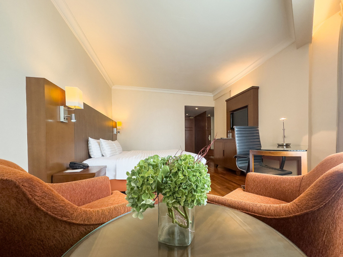 Bedroom 24