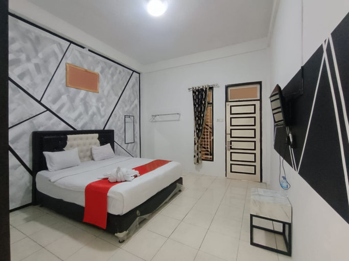 Bedroom 6