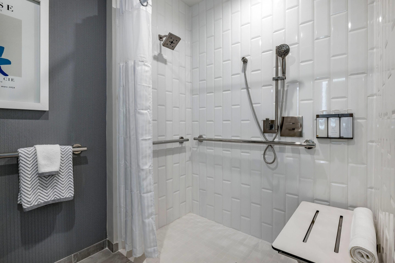 Bathroom 5, Cambria Hotel Calabasas - Malibu, Los Angeles