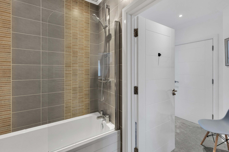 Room 4, 30 Monthly Discount Long-stay St Mary s Nest, Cambridgeshire
