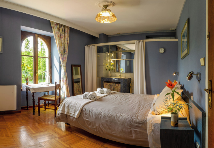 Bedroom 2, Lacoume Saint Jacques, Gers