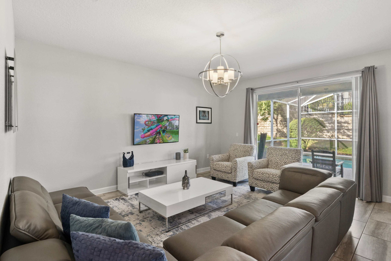 Others 1, 1560 Tempo Lane, Osceola