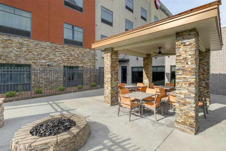 Others 4, B/W Plus Elizabethtown Inn & Suites, Hardin