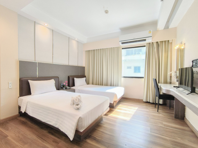 Bedroom 6