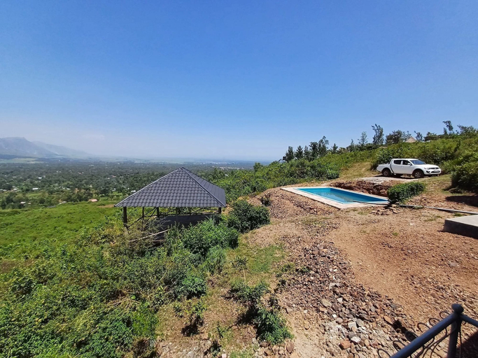 Others 5, Hillbilly Bush Lodge, Kisumu East