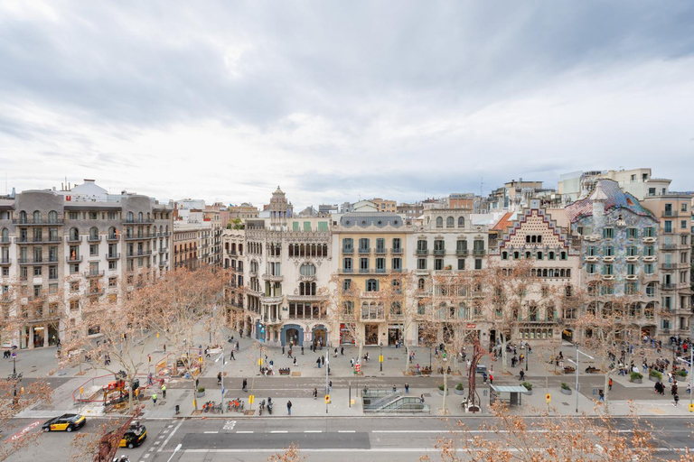 Others 5, Passeig de Gracia by Enjoybcn, Barcelona