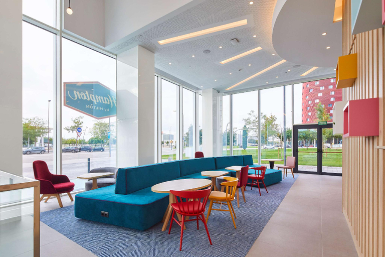 Public Area 2, Hampton by Hilton Barcelona Fira Gran Via, Barcelona