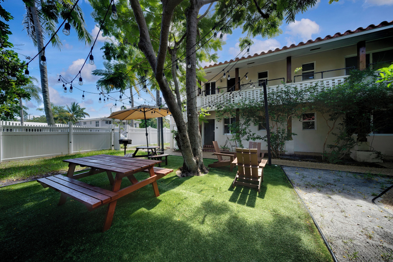 Exterior & Views 2, The Leeward Apartments By Lowkl, Broward