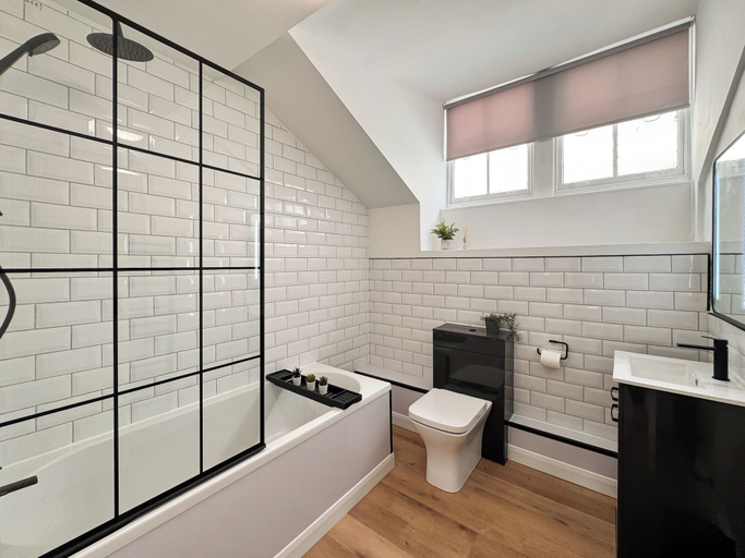 Others 3, 2 Bedroom Queen Street, Newcastle upon Tyne