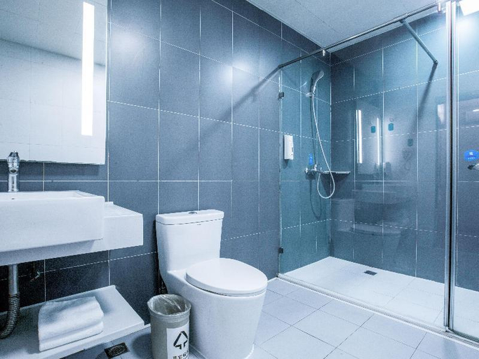 Bathroom 4, Hanting Hotel Beijing Changchun Street, Beijing