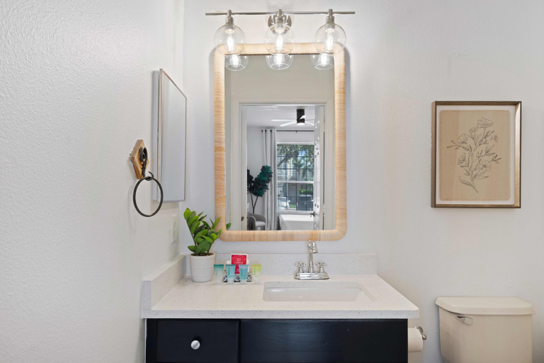 Bathroom 4, 2301 Butterfly Palm Way #101, Osceola