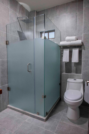 Bathroom 4, Hotel La Querencia, Rioverde