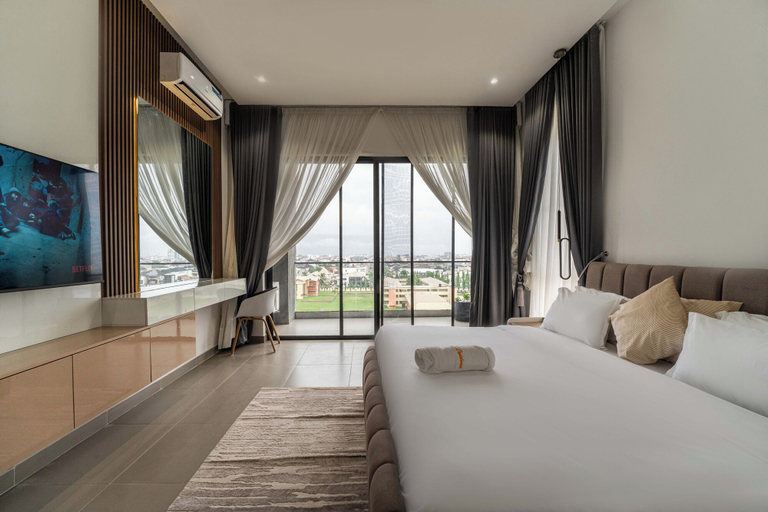 Others 2, George Residence Lekki Phase 1, Eti-Osa