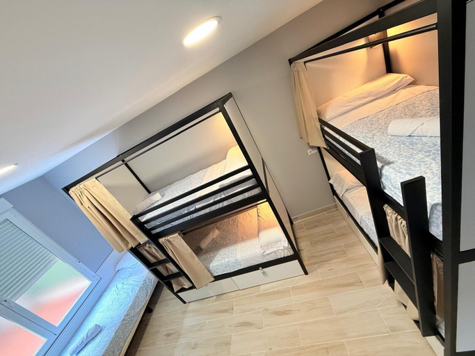 Bedroom 5, Hostel Vam Torrejon, Madrid